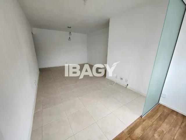 Apartamento para Locação em Florianópolis/SC Trindade 3 Quartos
