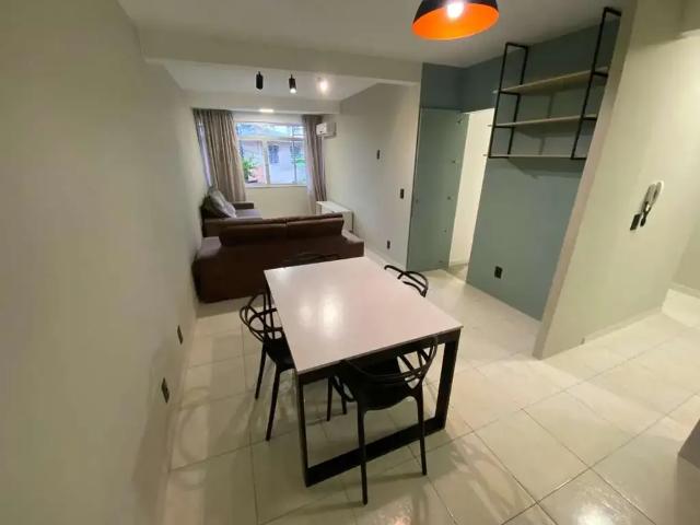 Apartamento para Locação em Florianópolis/SC Trindade 3 Quartos