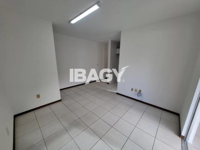 Apartamento para Locação em Florianópolis/SC Trindade 2 Quartos