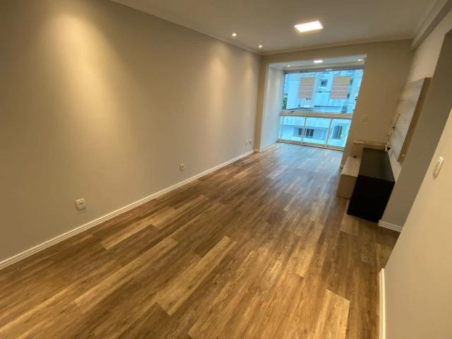 Apartamento para Locação em Florianópolis/SC Trindade 2 Quartos