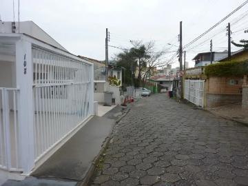 Apartamento para Locação em Florianópolis/SC Trindade 2 Quartos