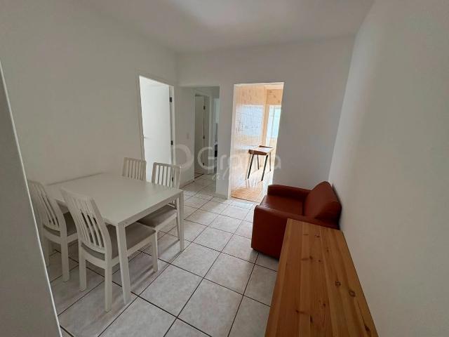Apartamento para Locação em Florianópolis/SC Trindade 2 Quartos