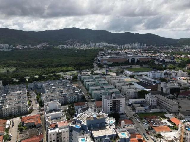Apartamento para Locação em Florianópolis/SC Trindade 2 Quartos