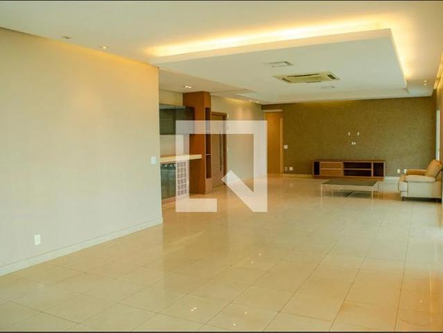 Apartamento para Locação em Goiânia/GO Jardim Goiás 5 Quartos
