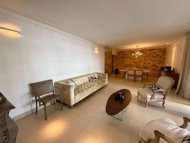 Apartamento para Locação em Goiânia/GO Setor Bueno 4 Quartos