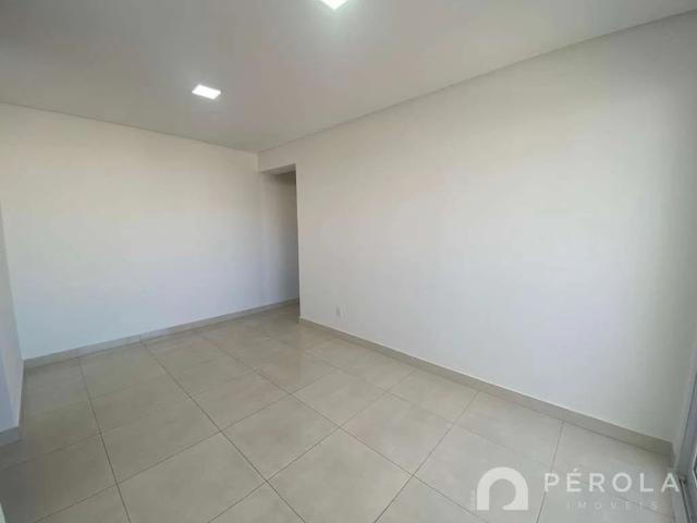 Apartamento para Locação em Goiânia/GO Setor Leste Universitário 2 Quartos