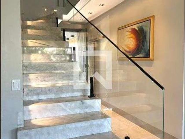 Apartamento para Locação em Goiânia/GO Residencial Itaipu 4 Quartos