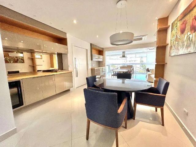 Apartamento para Locação em Guarujá/SP Enseada 3 Quartos