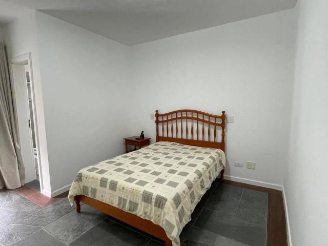 Apartamento para Locação em Guarujá/SP Pitangueiras 3 Quartos