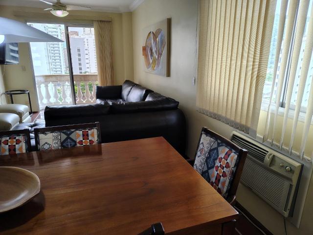 Apartamento para Locação em Guarujá/SP Pitangueiras 4 Quartos