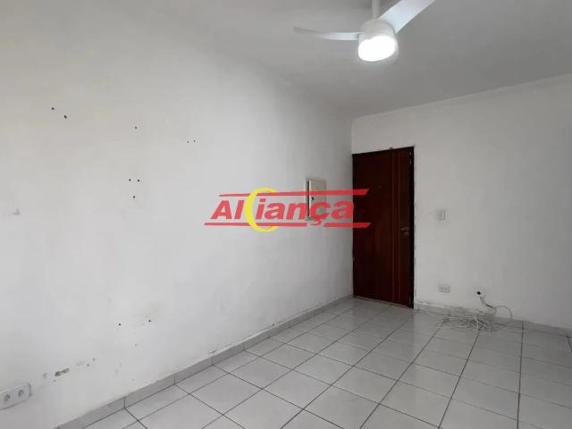 Apartamento para Locação em Guarulhos/SP Jardim Maia 2 Quartos