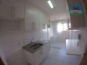 Apartamento para Locação em Guarulhos/SP Jardim Nova Taboão 2 Quartos