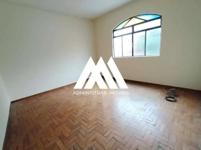 Apartamento para Locação em Itaúna/MG Centro 4 Quartos