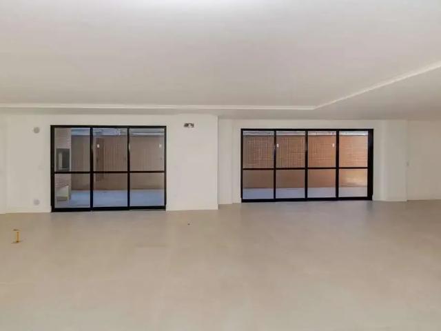 Apartamento para Locação em Itajaí/SC Cabeçudas 3 Quartos
