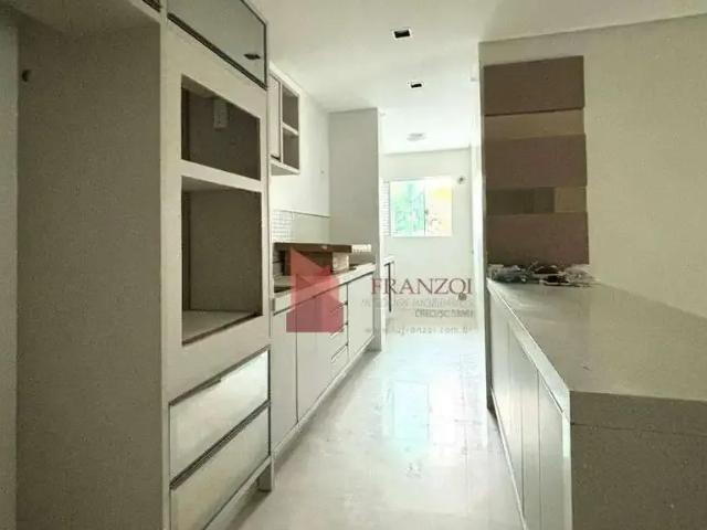Apartamento para Locação em Itajaí/SC Cabeçudas 3 Quartos