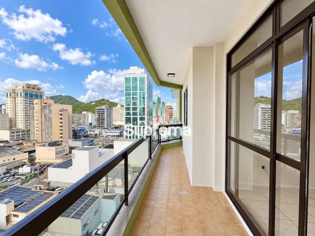 Apartamento para Locação em Itajaí/SC Centro 3 Quartos