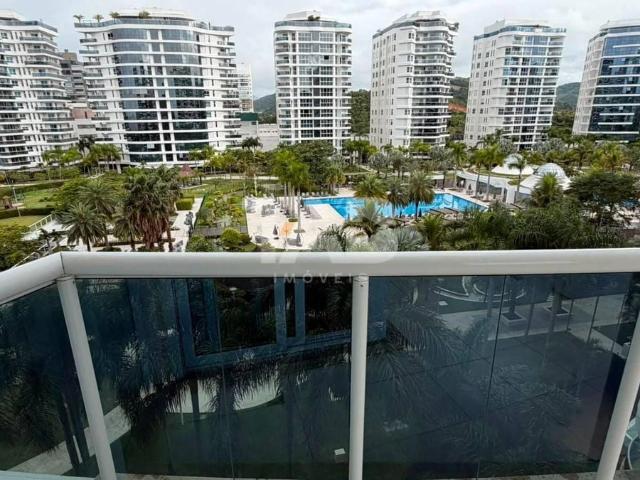 Apartamento para Locação em Itajaí/SC Praia Brava 4 Quartos