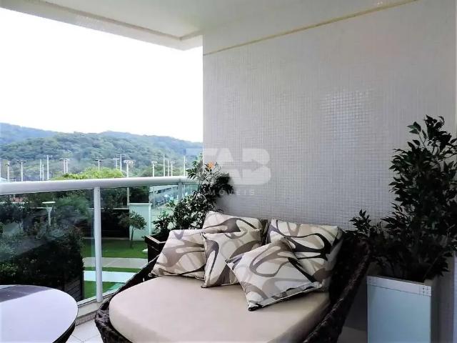 Apartamento para Locação em Itajaí/SC Praia Brava 4 Quartos