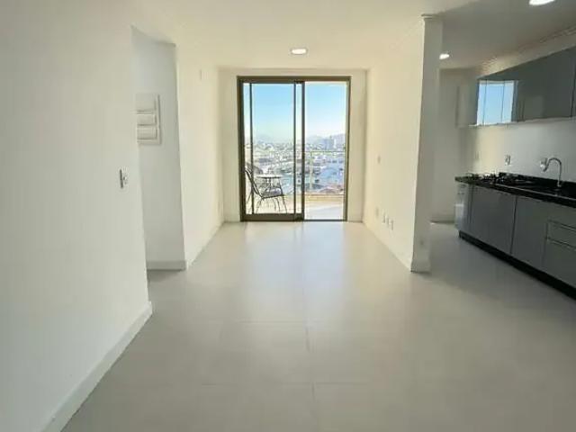 Apartamento para Locação em Itajaí/SC São Vicente 3 Quartos