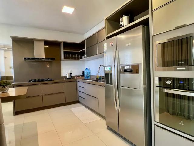 Apartamento para Locação em Itapema/SC Meia Praia 4 Quartos