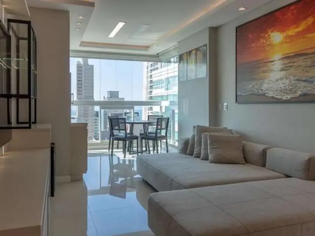 Apartamento para Locação em Itapema/SC Meia Praia 4 Quartos