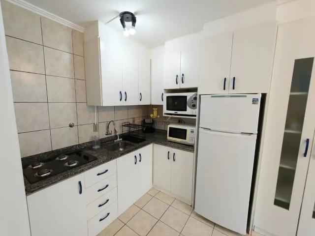 Apartamento para Locação em Itapema/SC Meia Praia 2 Quartos
