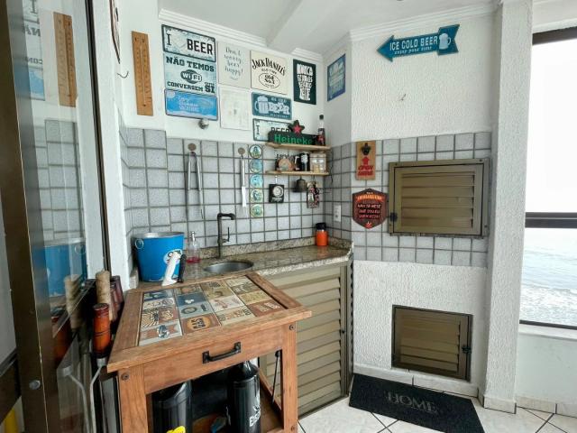 Apartamento para Locação em Itapema/SC Meia Praia 3 Quartos