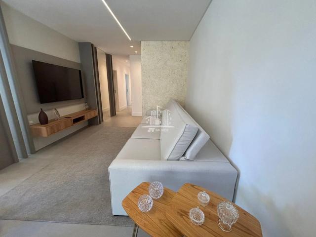 Apartamento para Locação em Itapema/SC Meia Praia 3 Quartos