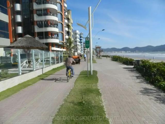 Apartamento para Locação em Itapema/SC Meia Praia 3 Quartos