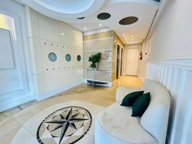 Apartamento para Locação em Itapema/SC Meia Praia 3 Quartos