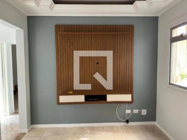Apartamento para Locação em Jacareí/SP Conjunto Habitacional Marinho 2 Quartos