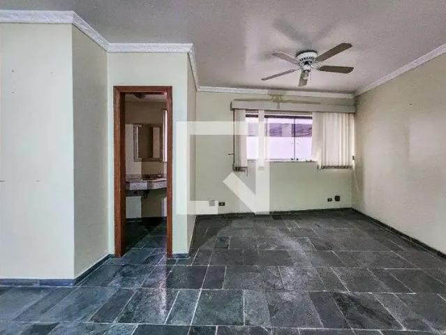 Apartamento para Locação em Jacareí/SP Centro 3 Quartos