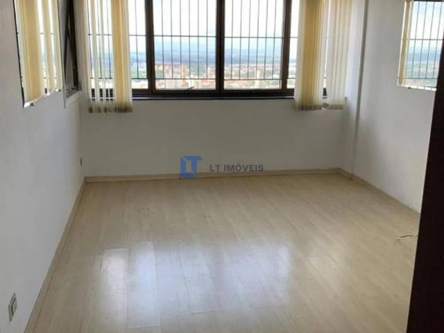 Apartamento para Locação em Jacareí/SP Centro 3 Quartos