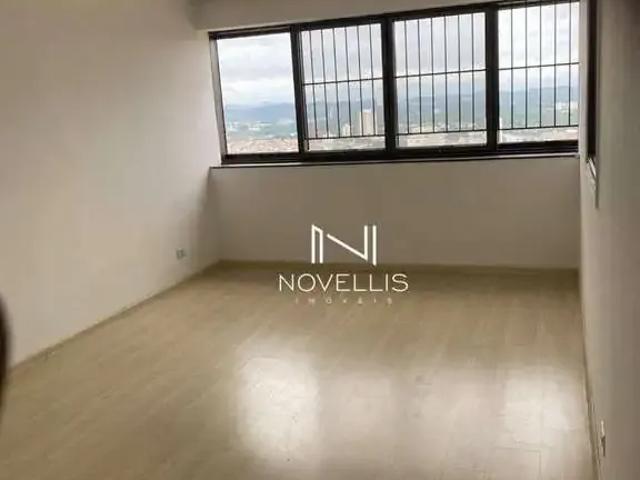 Apartamento para Locação em Jacareí/SP Centro 4 Quartos