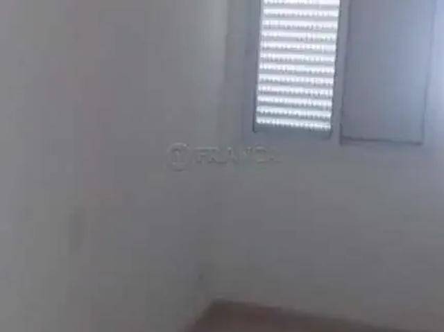 Apartamento para Locação em Jacareí/SP Jardim Califórnia 2 Quartos