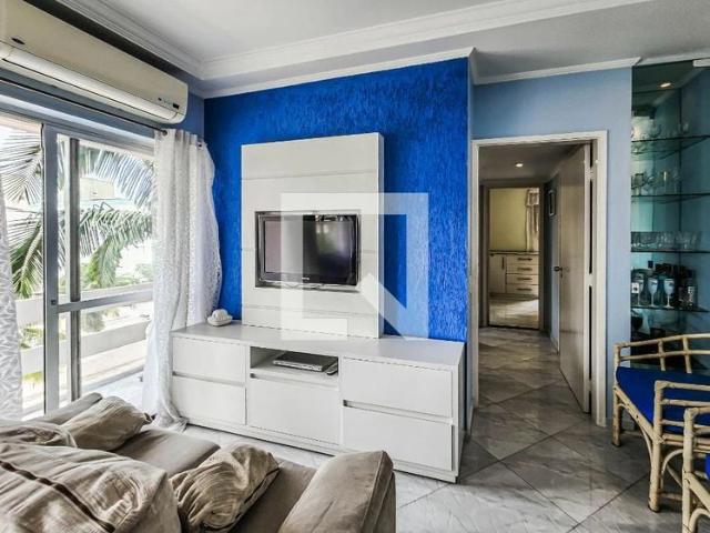 Apartamento para Locação em Jacareí/SP Vila Vilma 2 Quartos