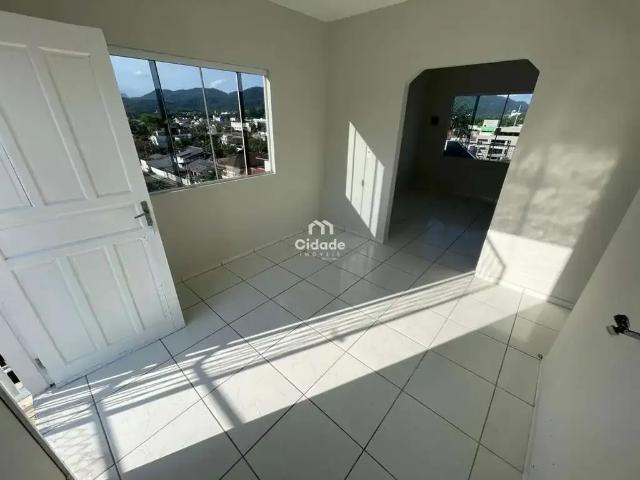 Apartamento para Locação em Jaraguá do Sul/SC Água Verde 2 Quartos