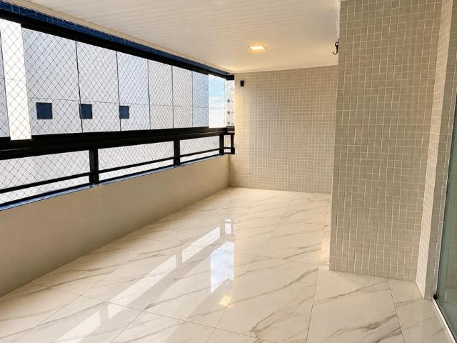 Apartamento para Locação em João Pessoa/PB Cabo Branco 4 Quartos