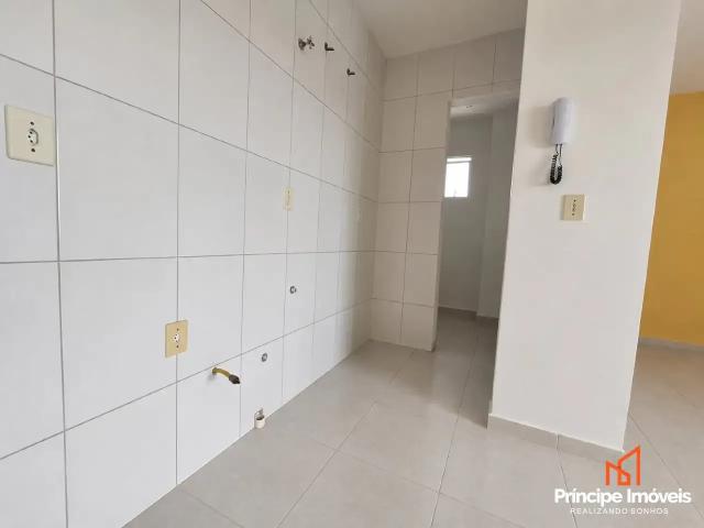 Apartamento para Locação em Joinville/SC Adhemar Garcia 3 Quartos