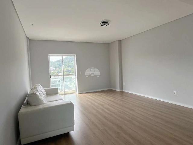 Apartamento para Locação em Joinville/SC América 3 Quartos