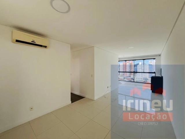 Apartamento para Locação em Joinville/SC Anita Garibaldi 3 Quartos