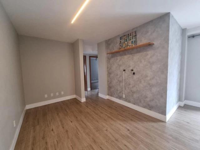 Apartamento para Locação em Joinville/SC Anita Garibaldi 3 Quartos