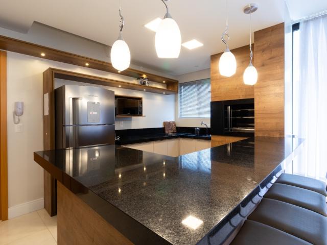 Apartamento para Locação em Joinville/SC Anita Garibaldi 3 Quartos