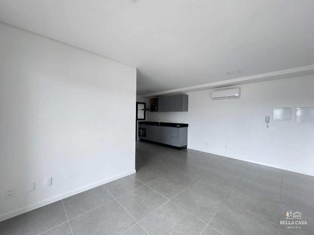 Apartamento para Locação em Joinville/SC Anita Garibaldi 2 Quartos