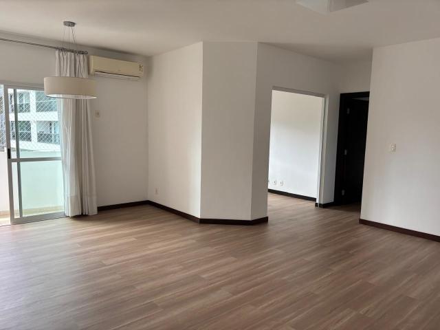 Apartamento para Locação em Joinville/SC Atiradores 3 Quartos
