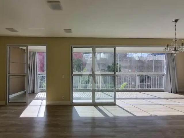 Apartamento para Locação em Joinville/SC Centro 3 Quartos