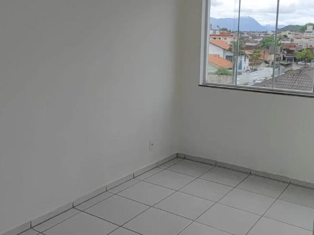 Apartamento para Locação em Joinville/SC Iririú 3 Quartos