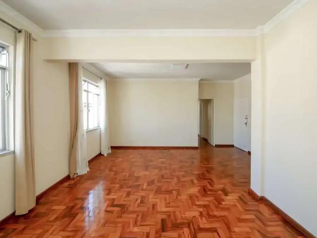 Apartamento para Locação em Juiz de Fora/MG Centro 3 Quartos