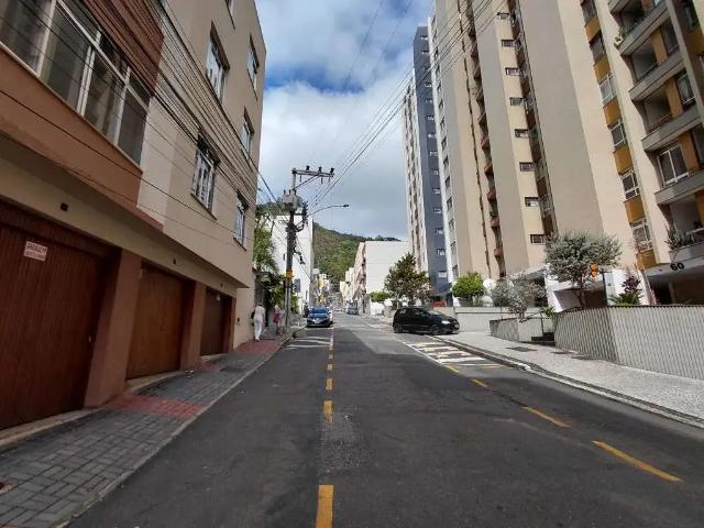 Apartamento para Locação em Juiz de Fora/MG Centro 3 Quartos