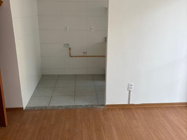 Apartamento para Locação em Lauro de Freitas/BA Buraquinho 2 Quartos